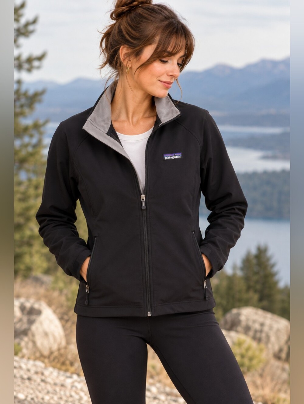 Patagonia Women's Black Softshell Jacket with Gray Lining